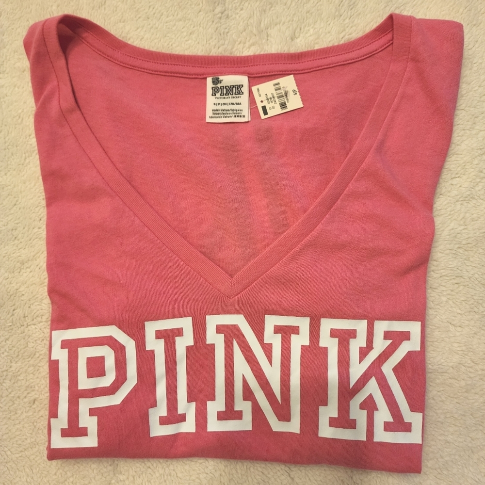 Victoria Secret PINK T-Shirt Size Small